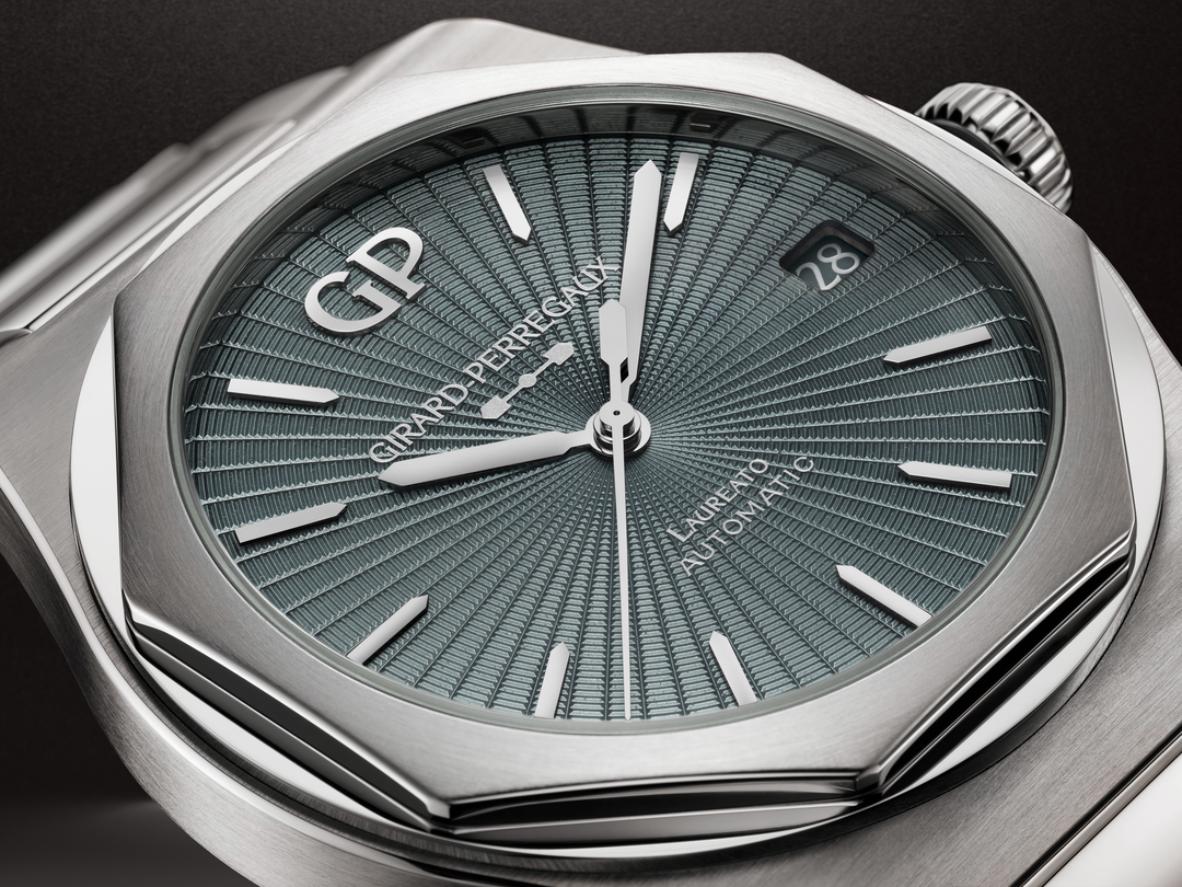 Laureato 42 mm